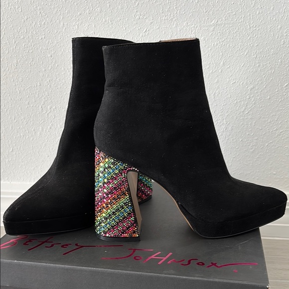 (NIB) Betsey Johnson Women’s Raylan Platform with Rhinestone Heel Bootie - Picture 5 of 13